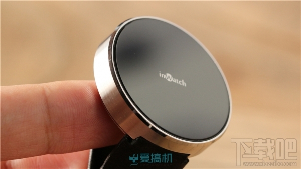 软硬最强“手环” inWatch π 智能手表评测