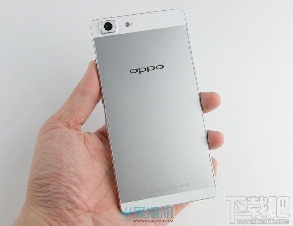 比更薄还更薄 OPPO R5开箱图赏