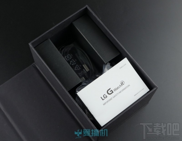 圆形才任性 LG G Watch R开箱图赏