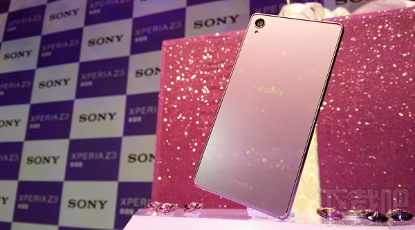 索尼Xperia Z3紫钻版正式亮相 购买送手绳