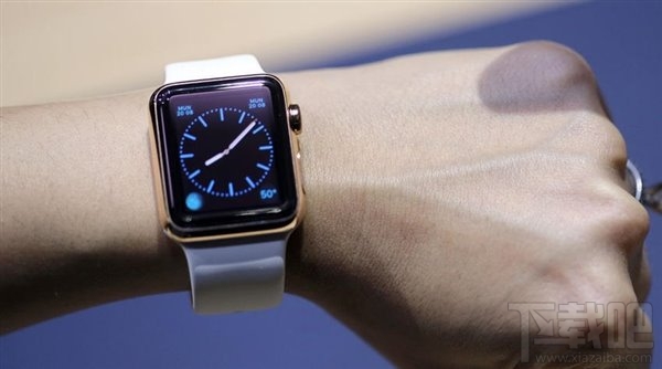 380元华强北版Apple Watch拆解：支持sim卡支持摄像头