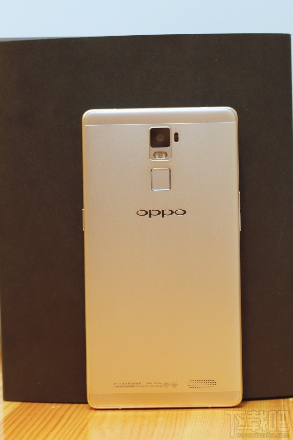 大家闺秀－OPPO R7 Plus开箱及初步上手