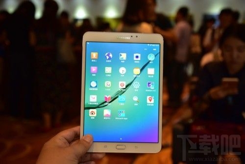 三星国内发布Galaxy Tab S2平板:最薄仅5.6毫米