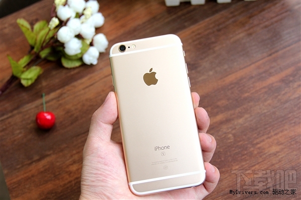 iPhone 6S开箱图赏：和iPhone 6仅3处不同