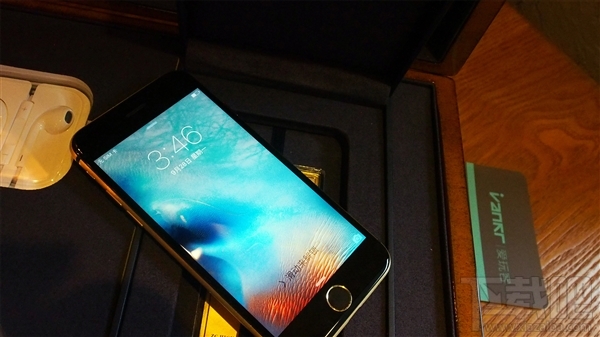 黄金打造 iPhone 6S定制版开箱图赏