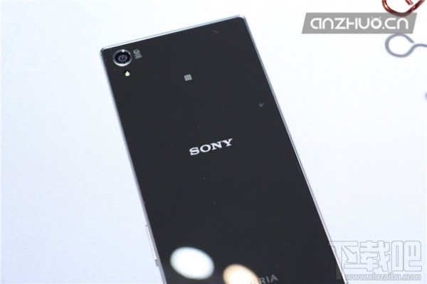 侧边指纹+4K屏：索尼Xperia Z5尊享版上手图赏