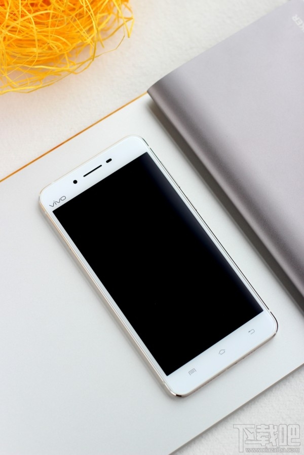 不旗舰不发烧浅评vivo X6到底怎样？