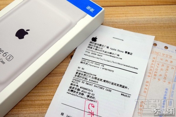 iPhone 6s Smart Battery Case拆解与评测