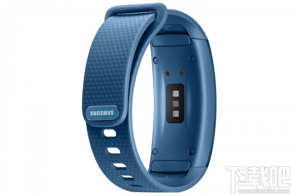 三星Gear Fit 2运动手环发布 售价约合人民币1100元