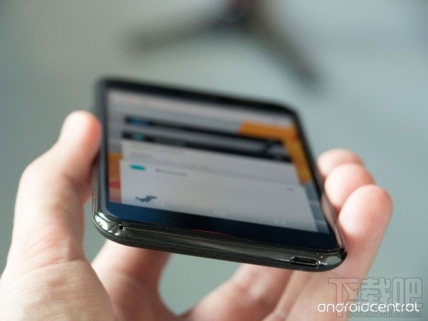 首批搭载Cyanogen OS 13手机Spark曝光