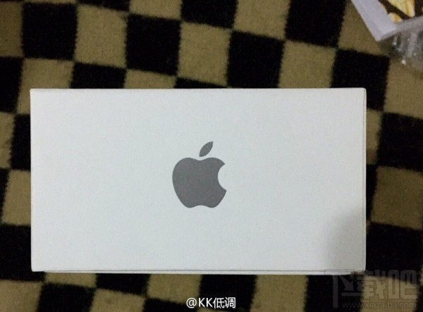 网友曝光名为iPhone 6 SE包装盒