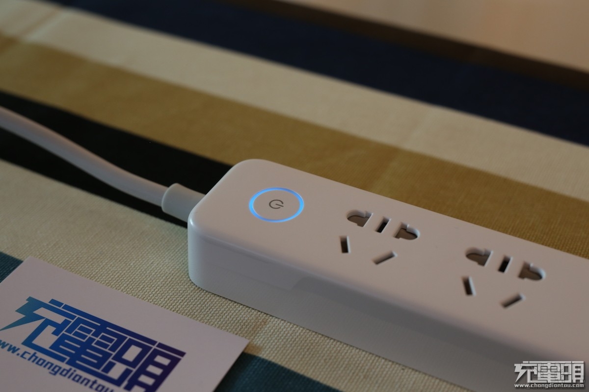 华为快充USB插排AP35开箱测试 兼容FCP和QC2.0 