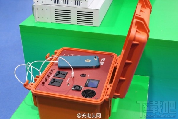便携式储能箱来了 iPhone7 Plus能充60次