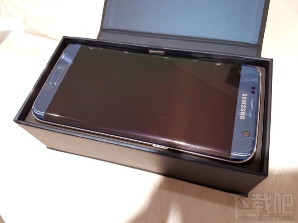 三星珊瑚蓝版Galaxy S7 edge真机开箱