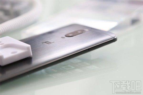 华为Mate9保时捷版有几种颜色 华为Mate9保时捷版哪个颜色好看