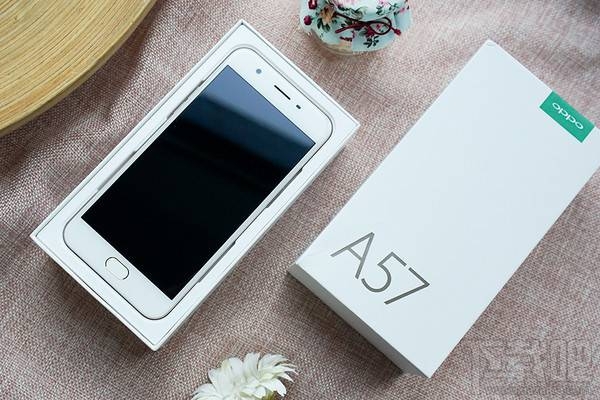 OPPO A57和OPPO OR9哪个好？
