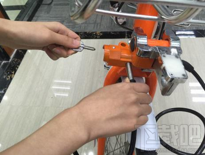 共享单车app怎么租车 深圳funbike使用教程