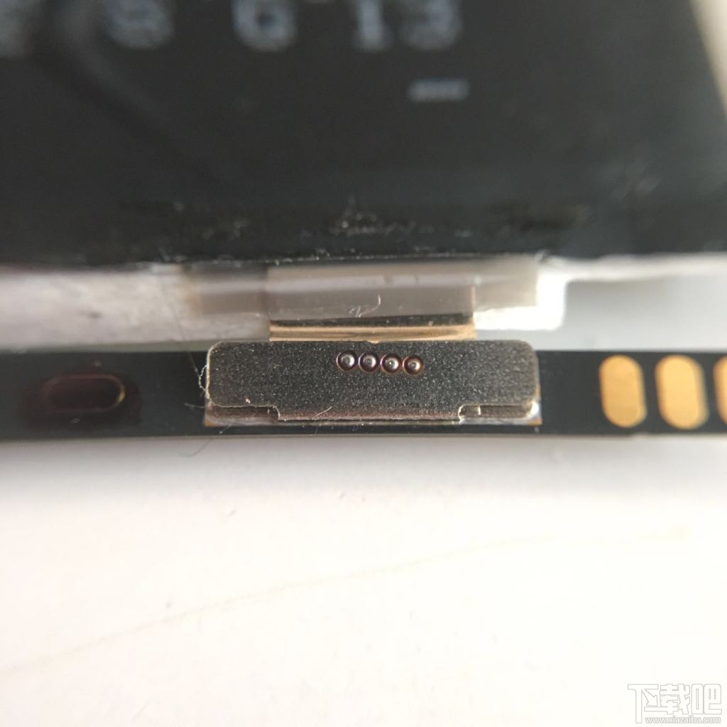 iPhone5/6自己怎么换电池？iPhone5/6原装电池拆解教程