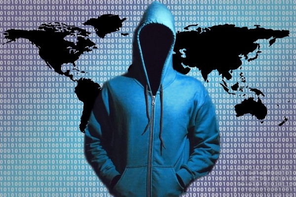 俄罗斯黑客团队创造了iPhone恶意软件：Xagent开始攻击mac电脑！