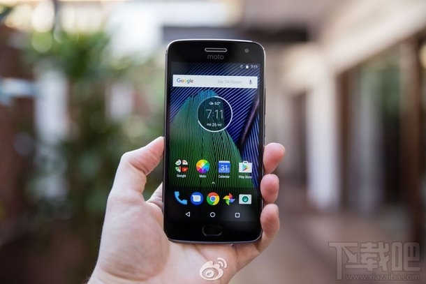 联想面对中低端市场正式发布MOTO G5