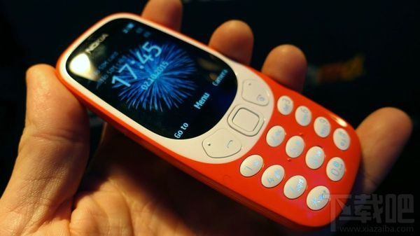 复刻版Nokia3310真机上手:52美元情怀2.4寸阉割机