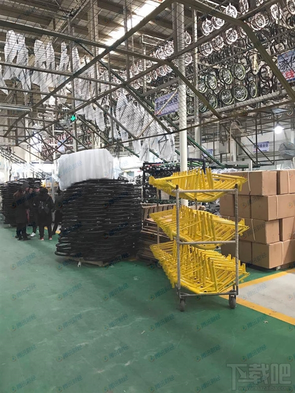 国内比较大共享单车工厂高能产量：10分钟下线16辆