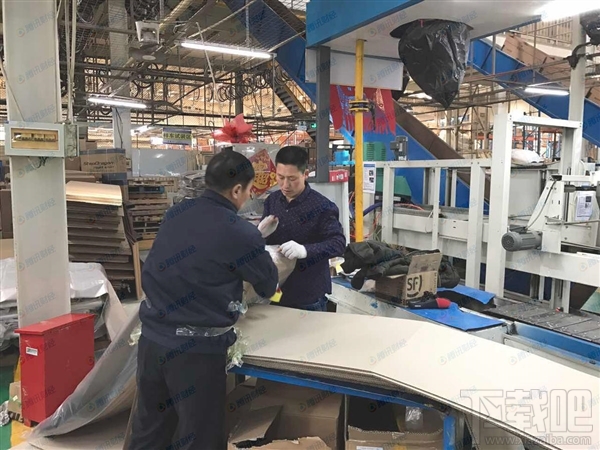国内比较大共享单车工厂高能产量：10分钟下线16辆