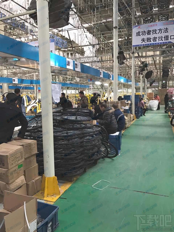 国内比较大共享单车工厂高能产量：10分钟下线16辆