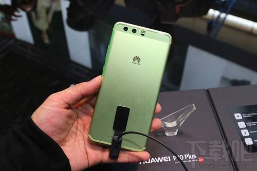 苹果iPhone7红、三星Gay紫、华为P10绿：手机颜色之战