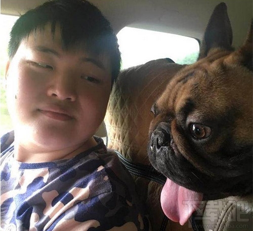 lol愚人节小狗UZI同款皮肤上线 lol愚人节限定皮肤特效一览