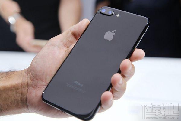 三星s8和iphone7哪个好？三星s8和iPhone7区别对比
