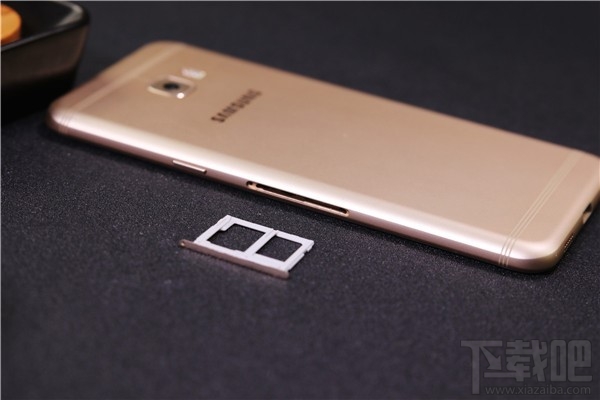 三星Galaxy C5 Pro怎么样？三星C5Pro有哪些优缺点？