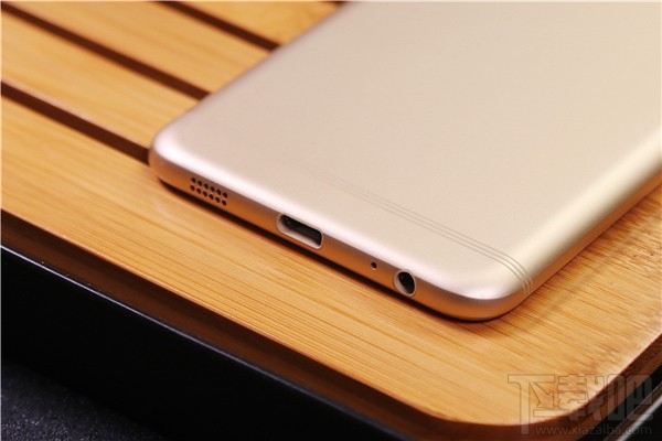 三星Galaxy C5 Pro怎么样？三星C5Pro有哪些优缺点？