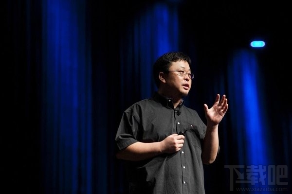 终于还是一起了，锤子联合YunOS手机将发布