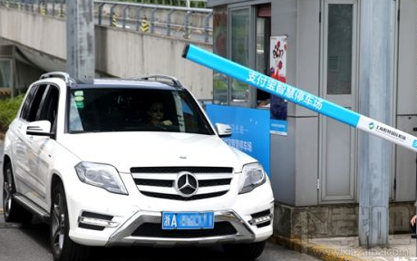支付宝无感支付停车场哪里有？支付宝停车场无感支付怎么使用