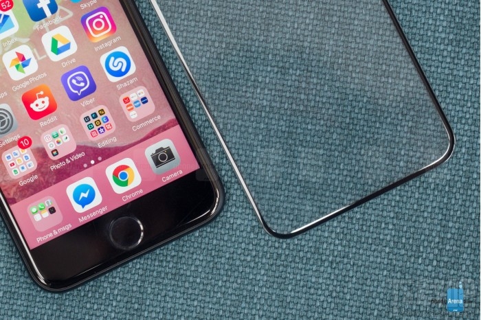 iPhone8屏幕钢化膜曝光 没物理Home键