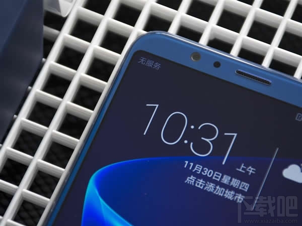 荣耀V10极光蓝怎么样？荣耀V10极光蓝图鉴