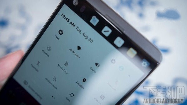 第一台安卓7.0：LG V20系统简单体验