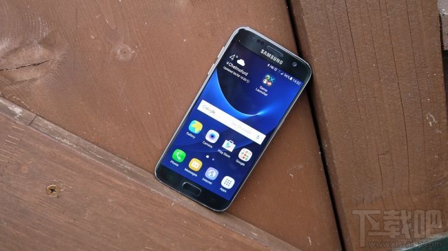 苹果iPhone 7 VS三星S7：三星配置好 苹果体验好