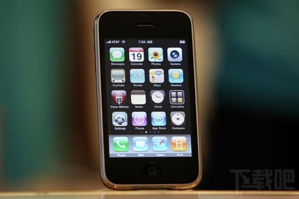 一组图说看懂苹果iPhone进化史：要数SE最特别？