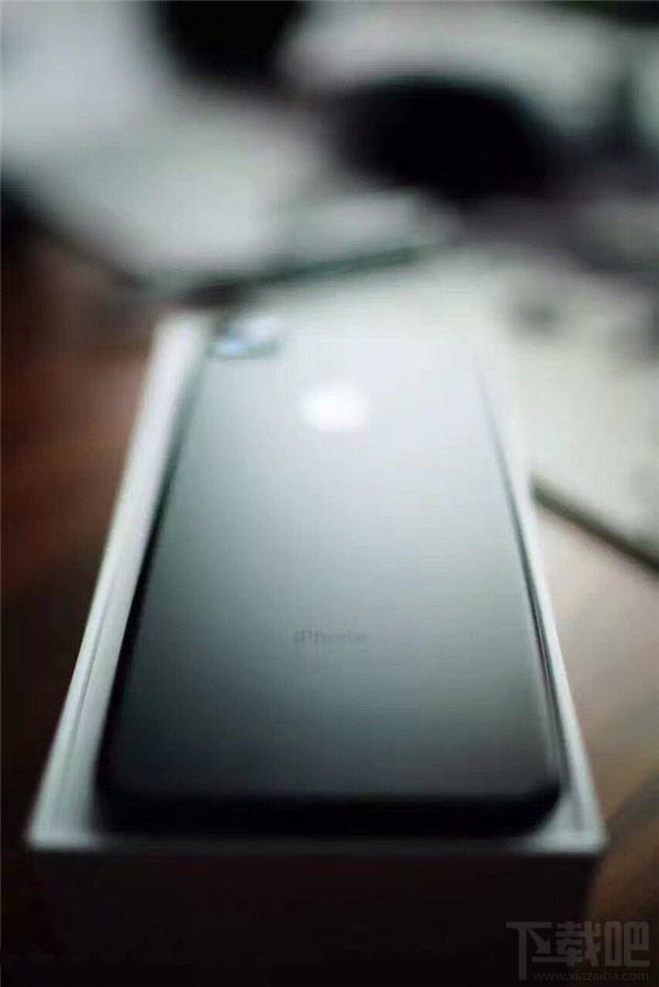 唯独少了亮黑色！网友晒苹果iPhone7/Plus国行版四色开箱图集
