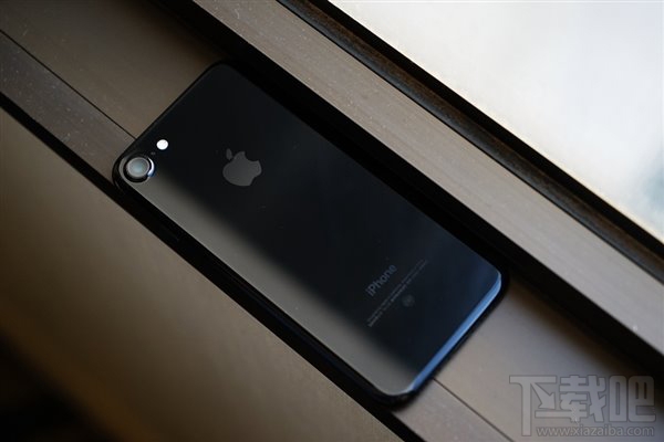 指纹收集神器？亮黑色国行苹果iPhone7/7 Plus最全开箱图集