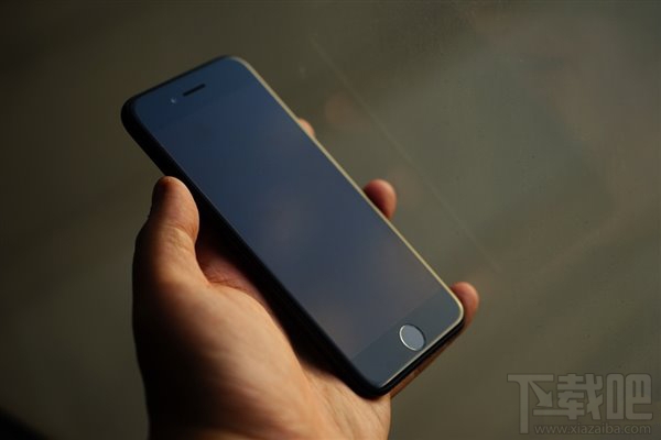 指纹收集神器？亮黑色国行苹果iPhone7/7 Plus最全开箱图集