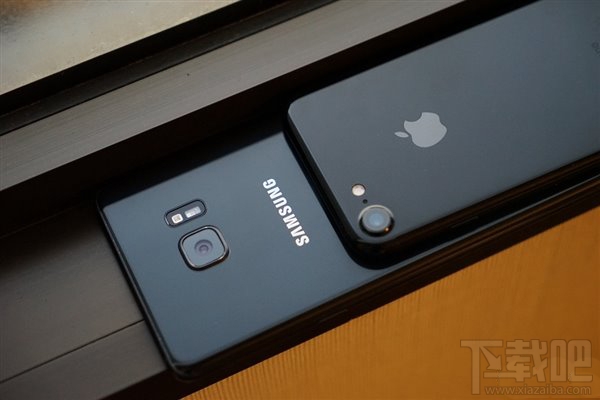 指纹收集神器？亮黑色国行苹果iPhone7/7 Plus最全开箱图集