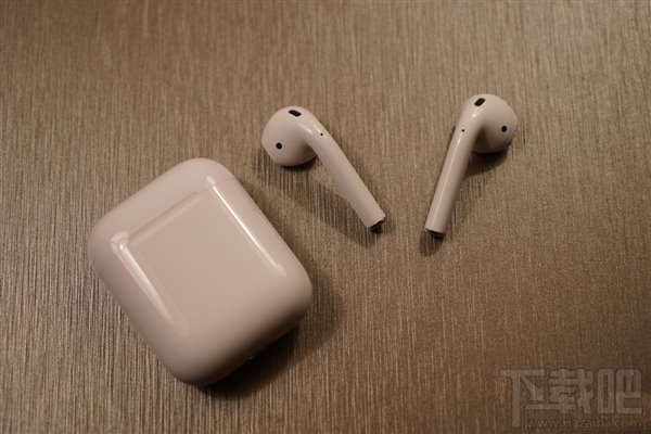 指纹收集神器？亮黑色国行苹果iPhone7/7 Plus最全开箱图集