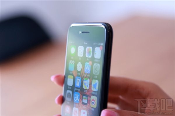 指纹收集神器？亮黑色国行苹果iPhone7/7 Plus最全开箱图集