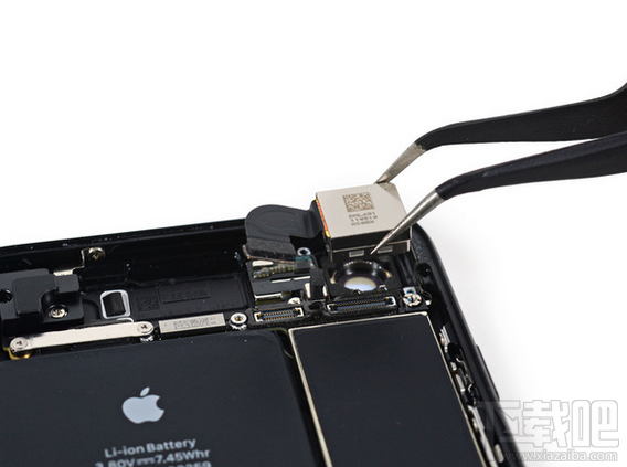 iPhone 7拆解全过程：搭配2GB RAM+更大容量的电池