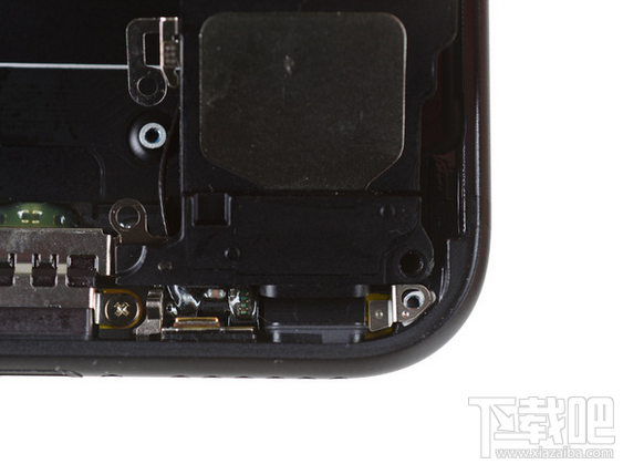 iPhone 7拆解全过程：搭配2GB RAM+更大容量的电池
