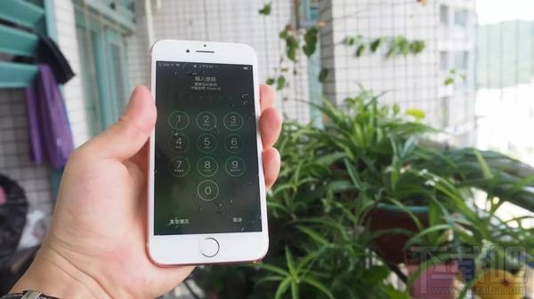 你的iPhone7脏了？洗洗就可以了