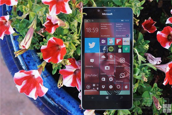 Lumia930/1520因设备发热、电池消耗过快不能升级Win10 Mobile创意者更新